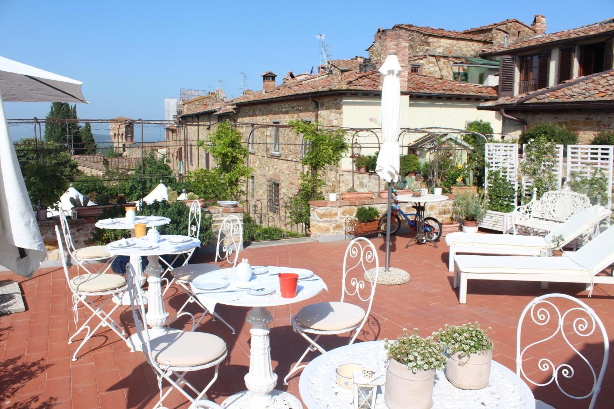 Le Terrazze Del Chianti B&B Residenza D'Epoca E Di Charme San Donato in Poggio ภายนอก รูปภาพ
