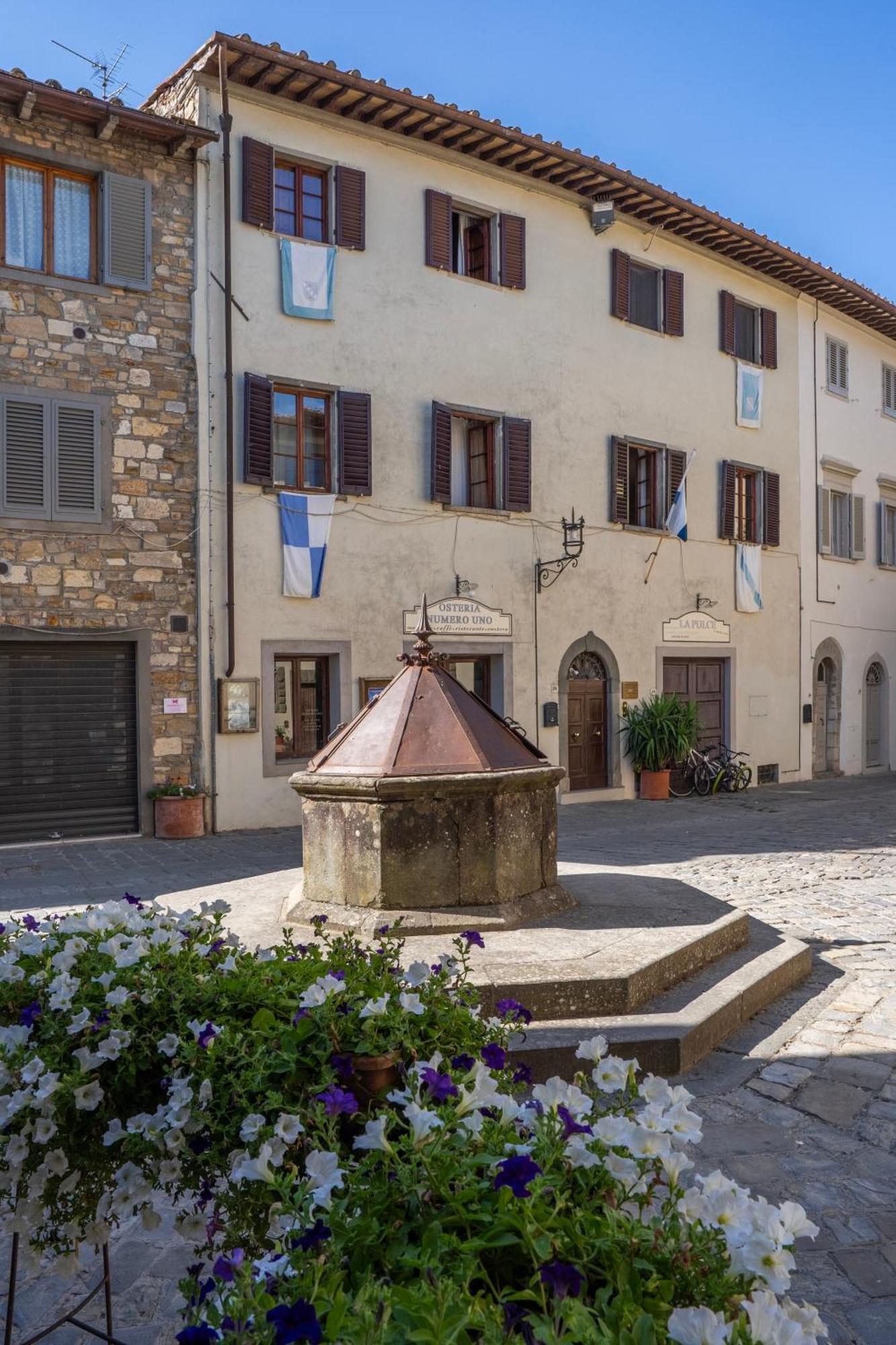 Le Terrazze Del Chianti B&B Residenza D'Epoca E Di Charme San Donato in Poggio ภายนอก รูปภาพ